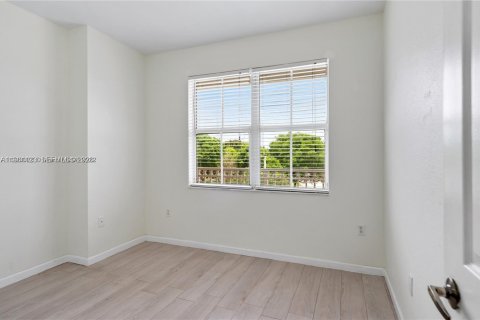 Condominio en venta en Doral, Florida, 3 dormitorios, 132.76 m2 № 2021974 - foto 9