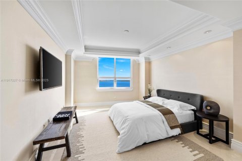 Condo in Miami, Florida, 2 bedrooms № 1972909 - photo 27