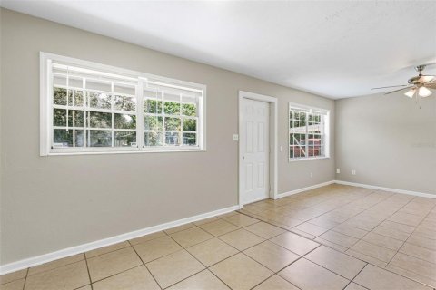 Casa en venta en Winter Haven, Florida, 3 dormitorios, 86.96 m2 № 2383855 - foto 11