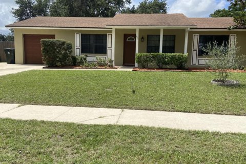 House in Ocoee, Florida 3 bedrooms, 95.22 sq.m. № 1880821 - photo 1