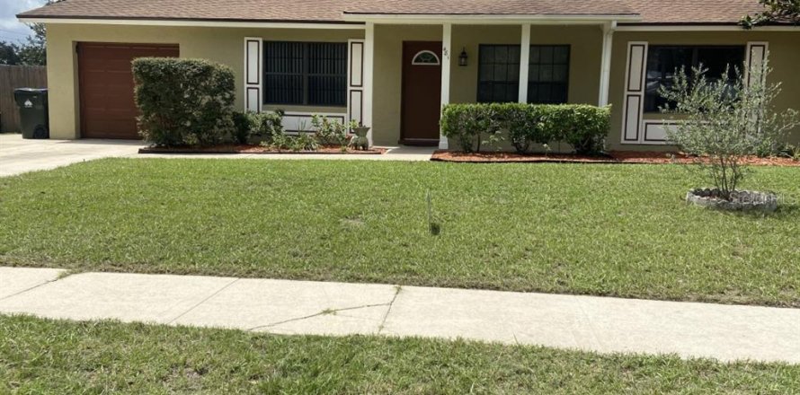 House in Ocoee, Florida 3 bedrooms, 95.22 sq.m. № 1880821