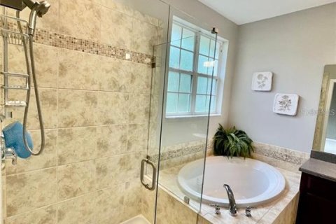 Townhouse in Sarasota, Florida 3 bedrooms, 168.9 sq.m. № 1842016 - photo 11