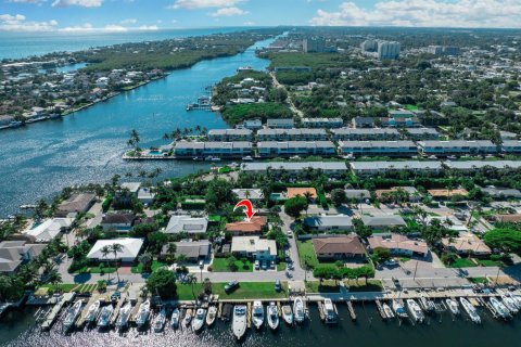 House in Boynton Beach, Florida 3 bedrooms, 166.02 sq.m. № 2081975 - photo 29