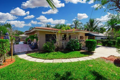 House in Boynton Beach, Florida 3 bedrooms, 166.02 sq.m. № 2081975 - photo 15