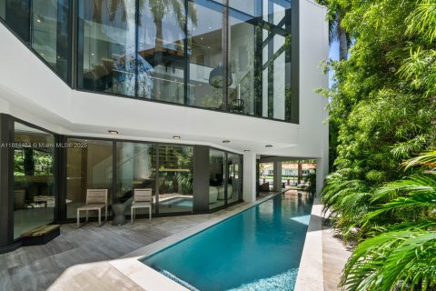 Купить виллу или дом в Майами, Флорида 5 спален, 499.63м2, № 1931377 - фото 4
