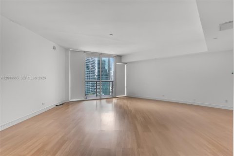 Condo in Miami, Florida № 2191449 - photo 4