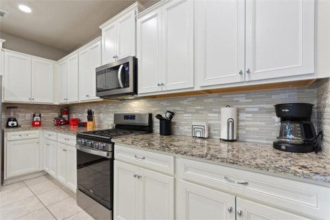 Adosado en venta en Davenport, Florida, 5 dormitorios, 211.91 m2 № 1523064 - foto 13