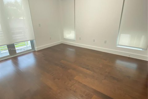 Купить виллу или дом в Дорал, Флорида 4 спальни, 320.33м2, № 1947678 - фото 12