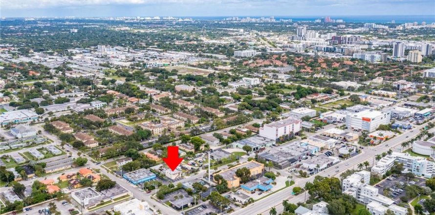 Commercial property in Fort Lauderdale, Florida № 514673