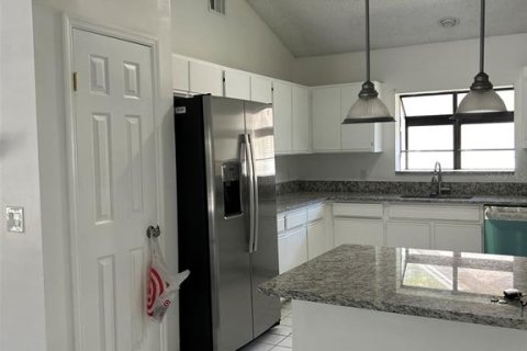 Купить виллу или дом в Тампа, Флорида 10 комнат, 189.89м2, № 2142718 - фото 3