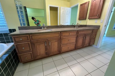 Купить виллу или дом в Тампа, Флорида 10 комнат, 189.89м2, № 2142718 - фото 22