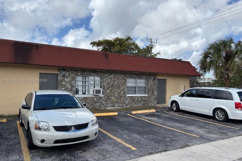 Casa en North Lauderdale, Florida 3 dormitorios, 92.9 m2 № 2041542