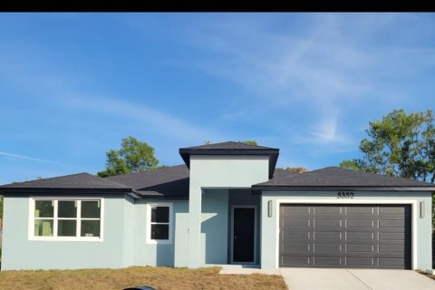 House in Spring Hill, Florida 4 bedrooms, 197.23 sq.m. № 2239586