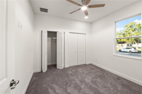 House in Spring Hill, Florida 4 bedrooms, 197.23 sq.m. № 2239586 - photo 22