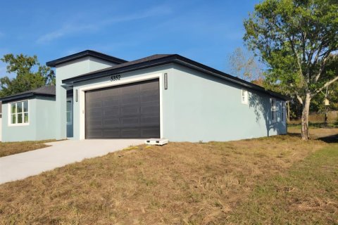 House in Spring Hill, Florida 4 bedrooms, 197.23 sq.m. № 2239586 - photo 27