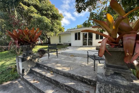 Снять в аренду виллу или дом в Майами, Флорида 3 спальни, № 2026989 - фото 30