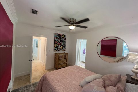 Снять в аренду виллу или дом в Майами, Флорида 3 спальни, № 2026989 - фото 2