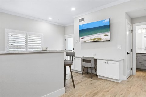 Condo in Sarasota, Florida, 2 bedrooms № 2212543 - photo 14