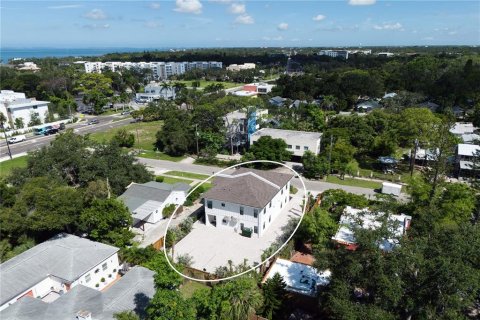 Condo in Sarasota, Florida, 2 bedrooms № 2212543 - photo 30