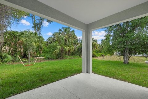 Villa ou maison à vendre à North Port, Floride: 4 chambres, 184.88 m2 № 1717293 - photo 21