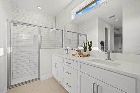 Villa ou maison à vendre à North Port, Floride: 4 chambres, 184.88 m2 № 1717293 - photo 8