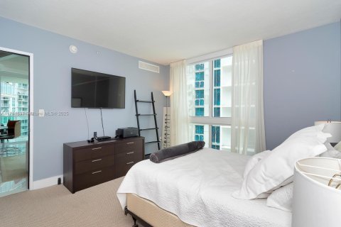 Copropriété à louer à Sunny Isles Beach, Floride: 3 chambres, 134.43 m2 № 1943104 - photo 9