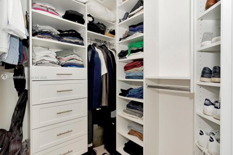 Copropriété à louer à Sunny Isles Beach, Floride: 3 chambres, 134.43 m2 № 1943104 - photo 13