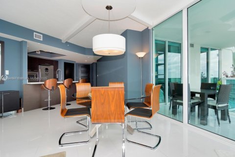 Copropriété à louer à Sunny Isles Beach, Floride: 3 chambres, 134.43 m2 № 1943104 - photo 3