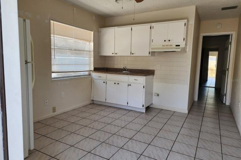 Apartamento en alquiler en Tampa, Florida, 1 dormitorio, 37.16 m2 № 1917527 - foto 4