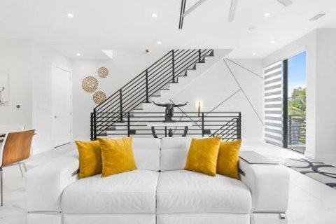 Townhouse in Fort Lauderdale, Florida 3 bedrooms, 184.69 sq.m. № 2249680 - photo 16