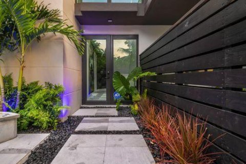 Townhouse in Fort Lauderdale, Florida 3 bedrooms, 184.69 sq.m. № 2249680