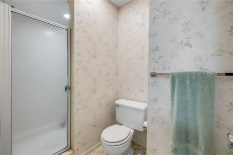 Condo in New Smyrna Beach, Florida, 2 bedrooms  № 1686606 - photo 17