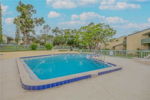 Condo in New Smyrna Beach, Florida, 2 bedrooms  № 1686606 - photo 21
