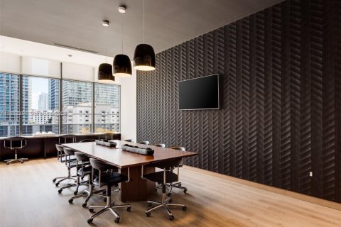 Купить кондоминиум в Майами, Флорида 1 спальня, 76.74м2, № 2054399 - фото 16