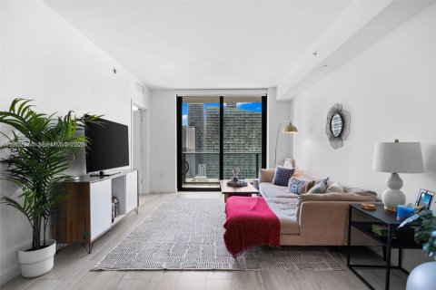 Купить кондоминиум в Майами, Флорида 1 спальня, 76.74м2, № 2054399 - фото 3