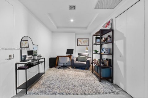 Купить кондоминиум в Майами, Флорида 1 спальня, 76.74м2, № 2054399 - фото 8