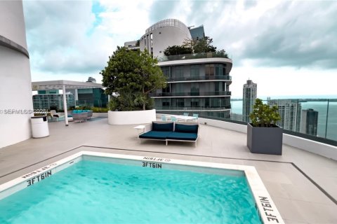 Купить кондоминиум в Майами, Флорида 1 спальня, 76.74м2, № 2054399 - фото 19