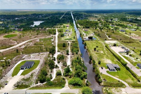 Land in Naples, Florida № 2156493 - photo 13