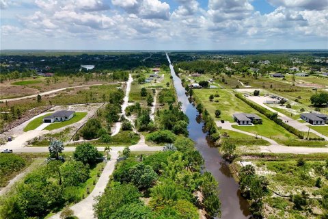 Land in Naples, Florida № 2156493 - photo 12
