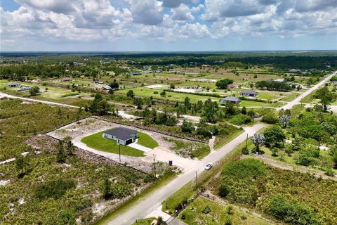 Land in Naples, Florida № 2156493 - photo 10