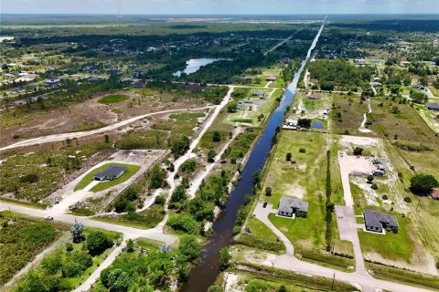 Land in Naples, Florida № 2156493 - photo 15