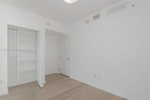 Copropriété à vendre à Sunny Isles Beach, Floride: 3 chambres, 158.4 m2 № 1851943 - photo 24