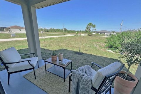 Купить виллу или дом в Кейп-Корал, Флорида 4 комнаты, 176.89м2, № 2345362 - фото 25