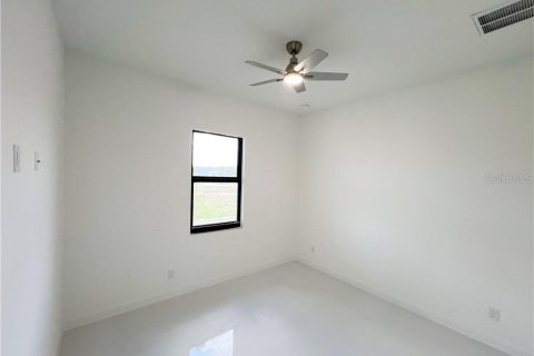 Купить виллу или дом в Кейп-Корал, Флорида 4 комнаты, 176.89м2, № 2345362 - фото 14