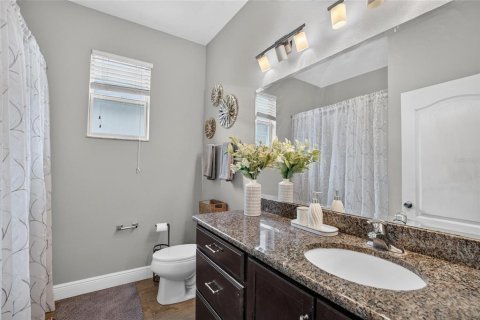 Villa ou maison à vendre à Gibsonton, Floride: 4 chambres, 184.23 m2 № 2391154 - photo 4