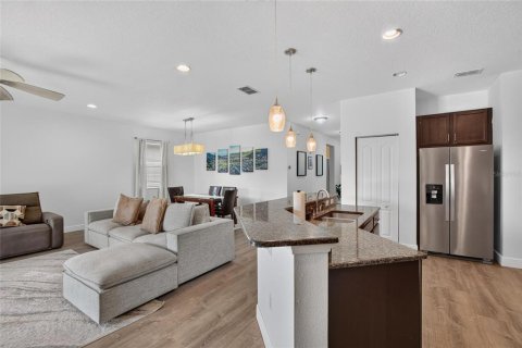 Villa ou maison à vendre à Gibsonton, Floride: 4 chambres, 184.23 m2 № 2391154 - photo 17