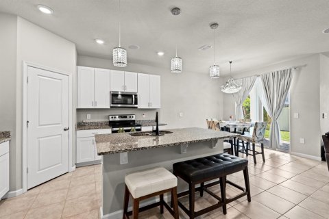 Casa en venta en Port St. Lucie, Florida, 4 dormitorios, 178 m2 № 2176703 - foto 7