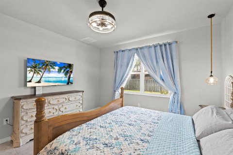 Casa en venta en Port St. Lucie, Florida, 4 dormitorios, 178 m2 № 2176703 - foto 21