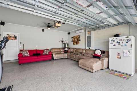 Casa en venta en Port St. Lucie, Florida, 4 dormitorios, 178 m2 № 2176703 - foto 25