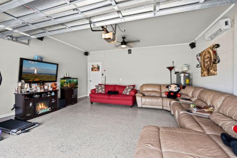 Casa en venta en Port St. Lucie, Florida, 4 dormitorios, 178 m2 № 2176703 - foto 26